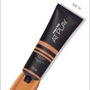 Mary Kay at play Matte Liquid Makeup/Deep Tan